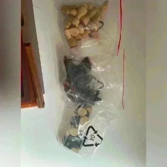 7-in-1 Wooden Box Game Set Rare Employee Exclusive Gift Sovereign Bank - Picture 12 of 13